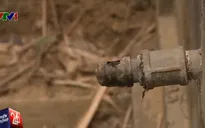Ngay sát công trình nước, người dân vẫn "khát" nước sạch
