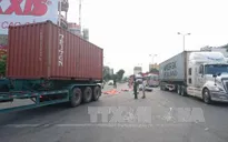 Hải Phòng: Va chạm xe container, 2 anh em ruột thiệt mạng