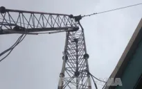 Hà Nội: Cột thu phát sóng đổ gục, một người chết
