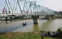 Cứu cô gái nhảy cầu tự tử, hai thanh niên đuối nước thương tâm
