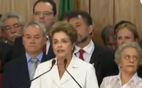 Cựu Tổng thống Brazil tiếp tục chối bỏ các cáo buộc sau khi bị đình chỉ