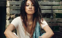 Lee Hyori tái xuất mạng xã hội