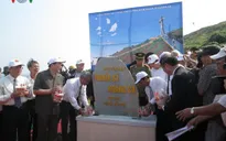 Đặt đá xây dựng Khu tượng đài "Nghĩa sĩ Hoàng Sa"