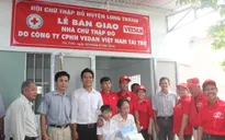 Trao tặng 25 nhà tình thương cho các hộ nghèo tại 4 tỉnh