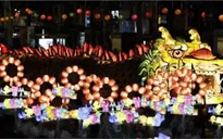 Lễ hội đèn lồng khổng lồ Việt Nam - Hàn Quốc tại Hà Nội