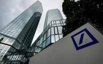Deutsche Bank tìm phao bơi qua cơn sóng khủng hoảng