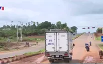Đường vành đai Buôn Ma Thuột vừa thông xe đã xuống cấp