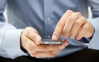 Ổ vi khuẩn trên điện thoại di động