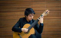 Vietnamese runner-up in guitar contest