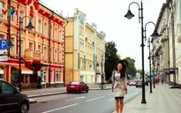 Nữ phượt thủ 25 tuổi một mình chinh phục thế giới
