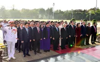 Đoàn đại biểu Quốc hội khóa XIV vào lăng viếng Chủ tịch Hồ Chí Minh