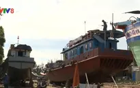 Nhiêu khê chi trả bảo hiểm tàu cá cho ngư dân