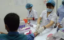 Số ca mắc và ổ dịch sốt xuất huyết tại Hà Nội giảm mạnh