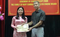 Di tích Nhà tù Hỏa Lò nhận hiện vật từ gia đình cựu binh Mỹ