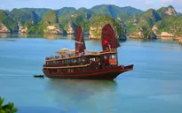 Sẽ chấm dứt hoạt động lưu trú khách trên vịnh Hạ Long