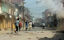 Ấn Độ: Đụng độ ác liệt ở Kashmir, 100 người bị thương