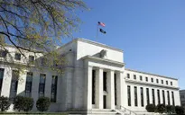 FED quyết định giữ nguyên lãi suất