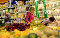 Italy khuyến khích siêu thị ủng hộ thực phẩm cho người nghèo