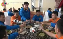 Những đội bóng Việt Nam phải đón Tết xa quê vì màu cờ sắc áo
