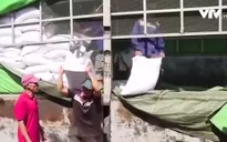 TT-Huế hỗ trợ gạo cho học sinh vùng đặc biệt khó khăn