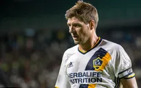 CHÍNH THỨC: Steven Gerrard treo giày ở tuổi 36