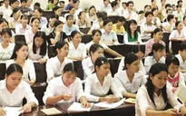 "Rối bời" trước chủ trương giảm chỉ tiêu sinh viên Đại học