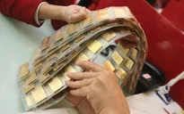 Thiệt đủ đường khi giữ vàng SJC 1 chữ