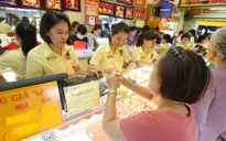 Giá vàng biến động mạnh, NHNN khuyên người dân thận trọng khi mua, bán