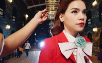 Hồ Ngọc Hà diện vest đỏ nổi bật chấm thi The Face