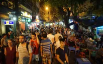 Gỡ bỏ "giờ giới nghiêm" - Đòn bẩy cho du lịch Hà Nội