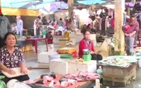 Chợ hải sản miền Trung ế ẩm trước tình trạng cá chết hàng loạt