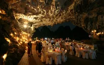 Chấm dứt kinh doanh ăn uống trong hang động tại vịnh Hạ Long