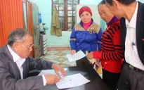 Hàng trăm hộ nghèo được trả lại tiền đóng góp xây dựng nông thôn mới