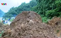 Hôm nay, Quốc lộ 6 sẽ thông xe 2 chiều sau sạt lở