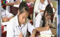 Mập mờ những lá “đơn tự nguyện” xin học thêm
