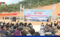 Tưng bừng lễ hội đua thuyền truyền thống vùng lòng hồ sông Đà