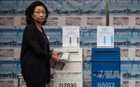 Kiểm phiếu bầu cử Hội đồng Lập pháp Hong Kong (Trung Quốc)