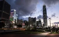 Triển vọng kinh tế Hong Kong (Trung Quốc) rớt xuống hạng "tiêu cực"