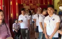 Đoàn thanh niên kiều bào tham quan Cố đô Huế