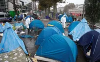 Pháp đóng cửa trại tạm cư cho người tị nạn tại Paris