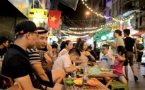 Khám phá thiên đường ẩm thực xung quanh phố đi bộ Hồ Hoàn Kiếm