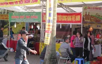 Hàng ngàn người tham dự hội chợ vàng khuyến mãi
