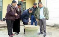 Cuốc đất làm nương ở Điện Biên, phát hiện trống đồng rất lạ