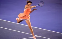 Australia mở rộng 2016: Đánh bại Sharapova, Serena giành vé vào bán kết