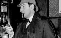 Diễn viên đóng Sherlock Holmes qua đời ở tuổi 96