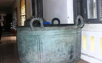 Không có nơi trưng bày, bảo vật quốc gia phải nằm ở hành lang