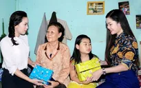 Hoa khôi, Nam vương HSSV Cần Thơ "rủ nhau" đi thăm học sinh nghèo