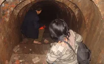 Những bí ẩn của đường hầm xuyên núi sau đền Bà Chúa Kho