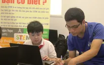 Học sinh Hà Nội thi tài lập trình sáng tạo