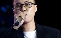 "Sốt" với ca khúc "Ông bà anh"
